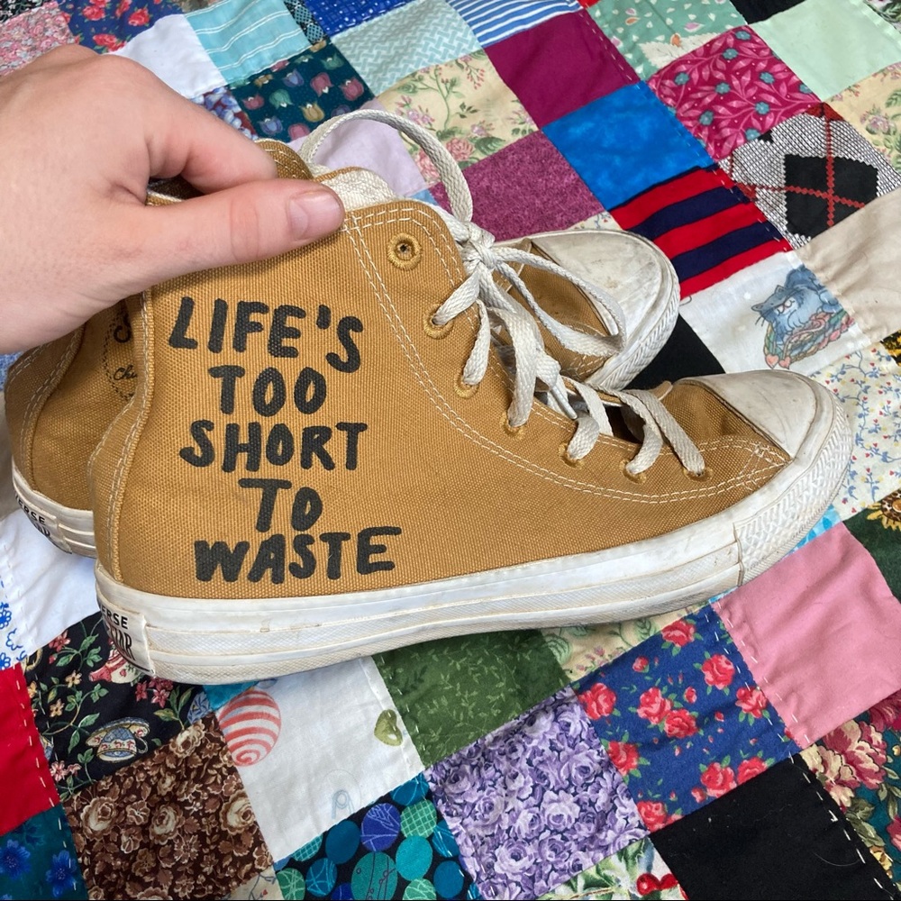 life’s too short to waste converse size 8